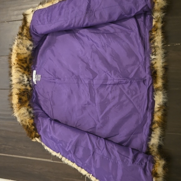Peter Nygard Faux Fur Leopard Vest Sz XL NWOT - Picture 4 of 8